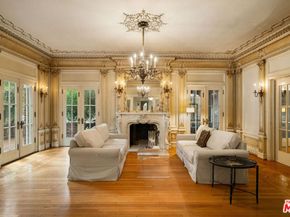 1130 Westchester Place, Los Angeles CA 90019