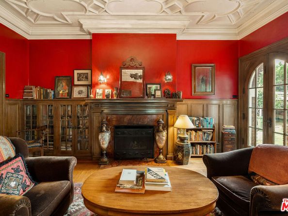 1130 Westchester Place, Los Angeles CA 90019