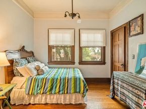 1130 Westchester Place, Los Angeles CA 90019