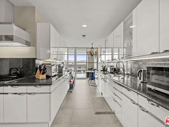 10380 Wilshire Boulevard 1501, Los Angeles CA 90024