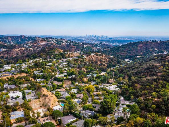 8545 Charl Lane, Los Angeles CA 90046