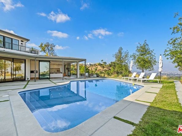 8545 Charl Lane, Los Angeles CA 90046