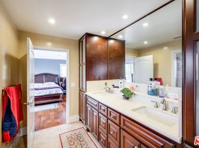 5966 ABERNATHY Drive, Los Angeles CA 90045