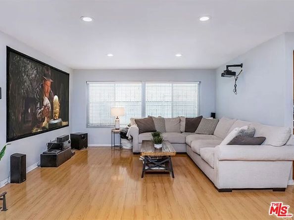 6771 Springpark Avenue 106A, Los Angeles CA 90056