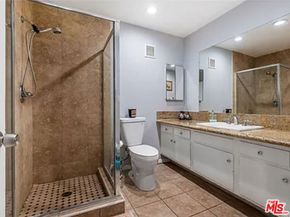 6771 Springpark Avenue 106A, Los Angeles CA 90056