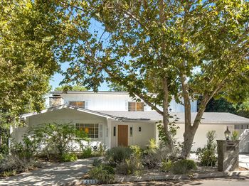5220 Melvin Avenue