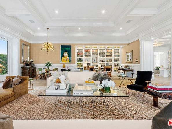 2571 Wallingford Drive, Beverly Hills CA 90210