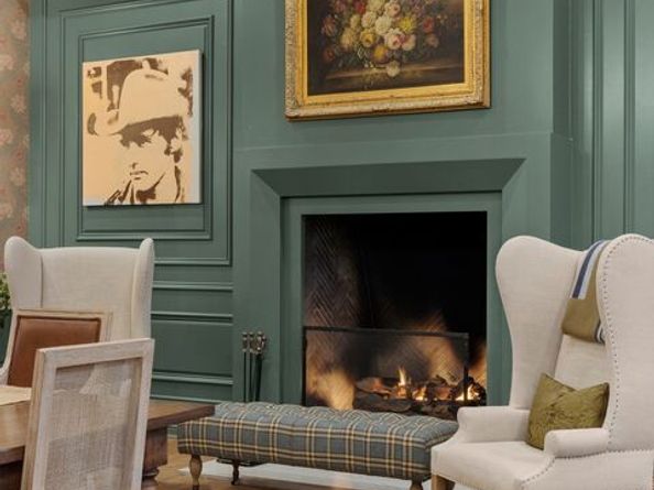 2571 Wallingford Drive, Beverly Hills CA 90210