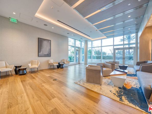 877 Francisco Street 1906, Los Angeles CA 90017