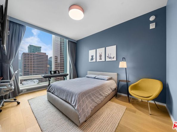 877 Francisco Street 1906, Los Angeles CA 90017