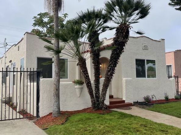 624 W 102nd Street, Los Angeles CA 90044