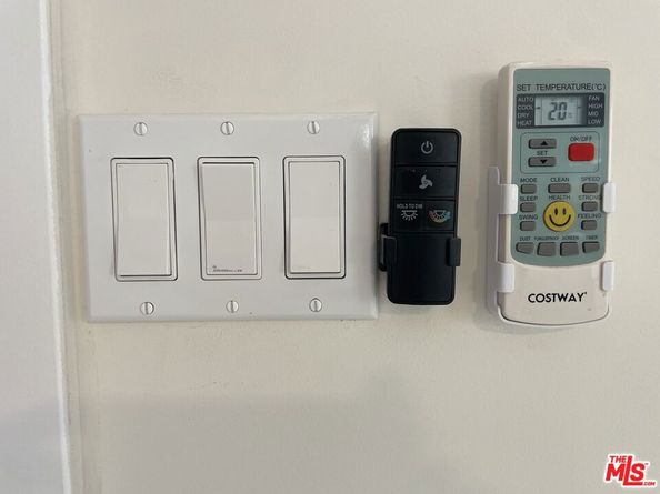 624 W 102nd Street, Los Angeles CA 90044