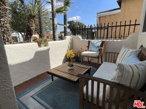 624 W 102nd Street, Los Angeles CA 90044