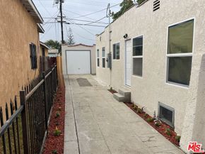 624 W 102nd Street, Los Angeles CA 90044