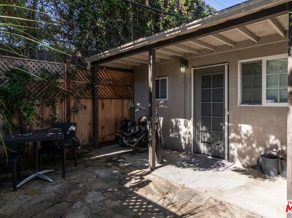 107 S Gardner Street, Los Angeles CA 90036