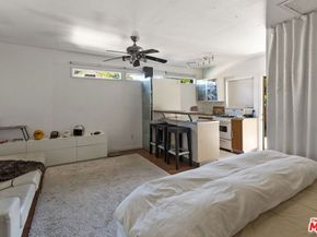 107 S Gardner Street, Los Angeles CA 90036