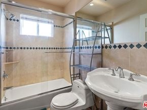 107 S Gardner Street, Los Angeles CA 90036