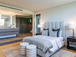 615 N Faring Road, Los Angeles CA 90077