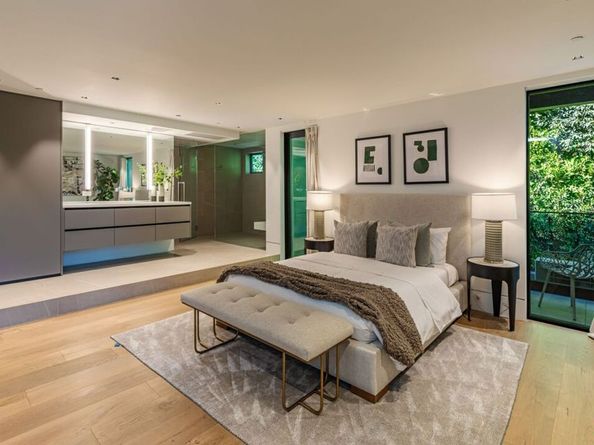 615 N Faring Road, Los Angeles CA 90077