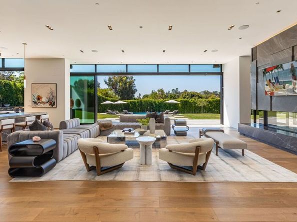 615 N Faring Road, Los Angeles CA 90077