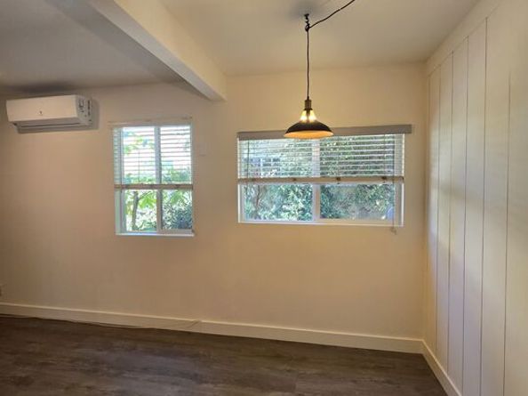 5710 Vineland Avenue, North Hollywood CA 91601