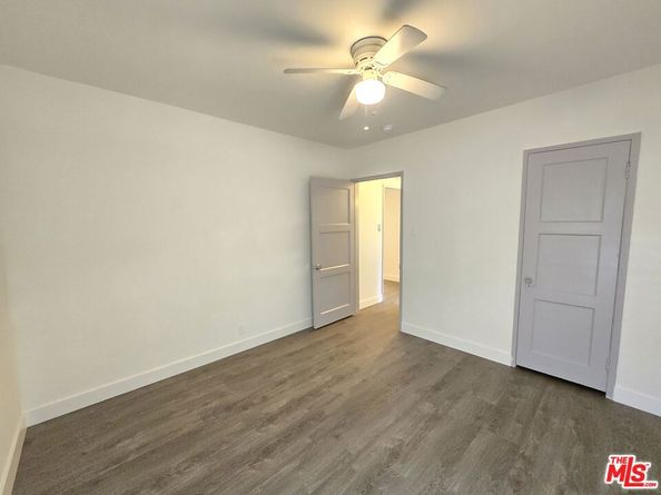 5710 Vineland Avenue, North Hollywood CA 91601