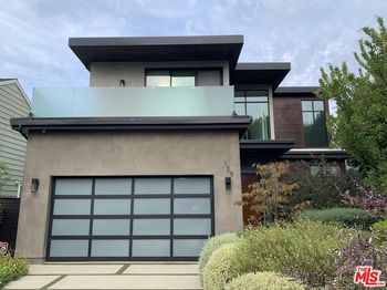 125 S Medio Drive
