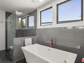 125 S Medio Drive, Los Angeles CA 90049
