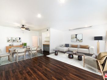 5139 Balboa Boulevard