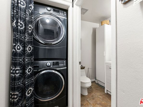 5139 Balboa Boulevard 9, Encino CA 91316