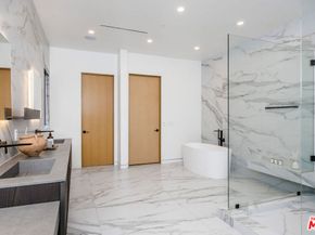 347 N Alfred Street, Los Angeles CA 90048