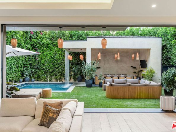 347 N Alfred Street, Los Angeles CA 90048