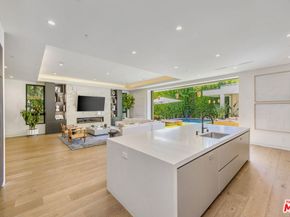 347 N Alfred Street, Los Angeles CA 90048