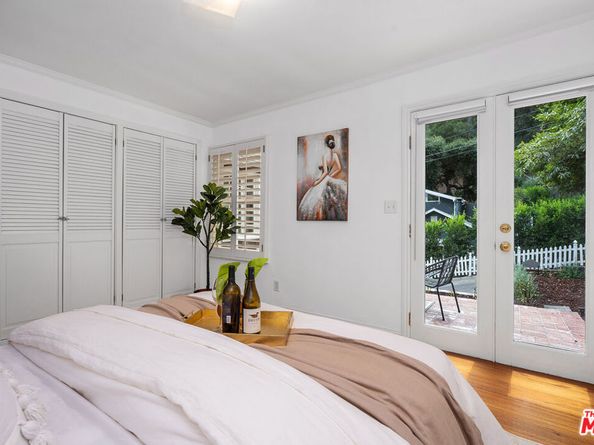 10545 Selkirk Lane, Los Angeles CA 90077