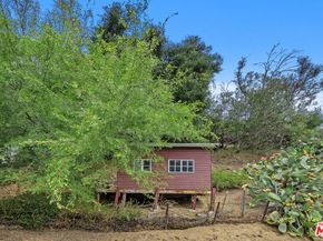 10545 Selkirk Lane, Los Angeles CA 90077