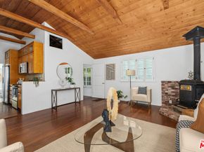 10545 Selkirk Lane, Los Angeles CA 90077