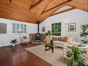 10545 Selkirk Lane, Los Angeles CA 90077