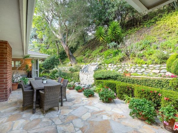 2717 Ellison Drive, Beverly Hills CA 90210