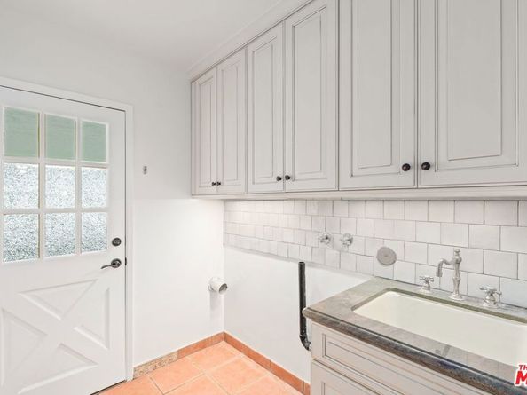 2717 Ellison Drive, Beverly Hills CA 90210