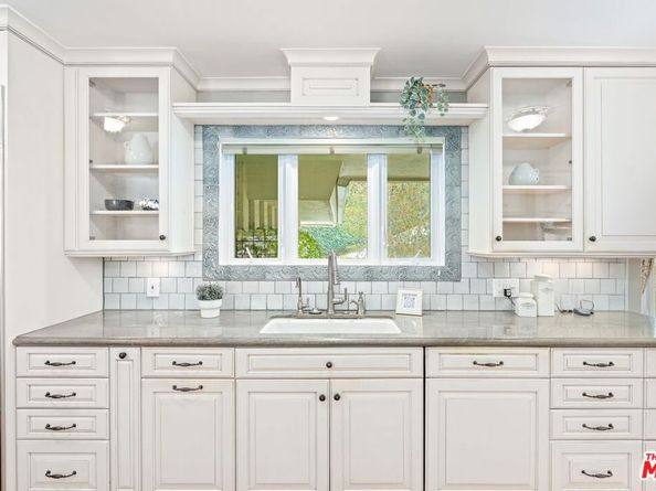 2717 Ellison Drive, Beverly Hills CA 90210