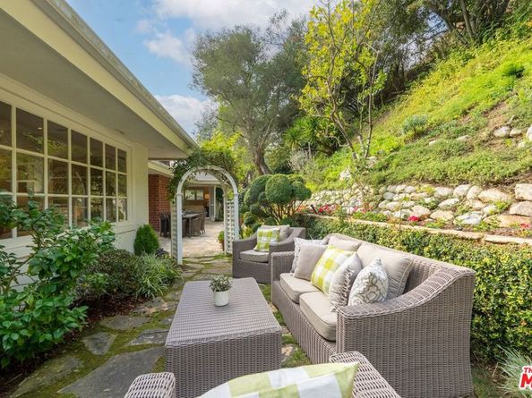 2717 Ellison Drive, Beverly Hills CA 90210