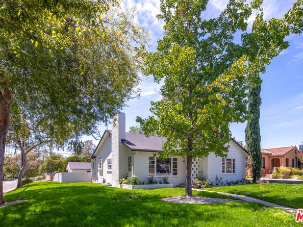 2286 E Dudley Street, Pasadena CA 91104