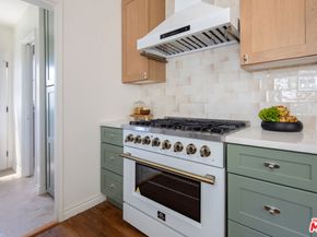 2286 E Dudley Street, Pasadena CA 91104