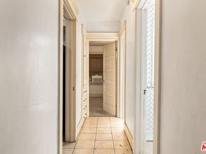 1011 N N Heliotrope Drive, Los Angeles CA 90029