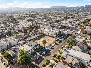 1011 N N Heliotrope Drive, Los Angeles CA 90029