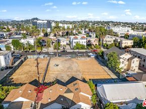 1011 N N Heliotrope Drive, Los Angeles CA 90029