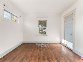 1011 N N Heliotrope Drive, Los Angeles CA 90029