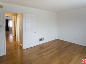 8130 Redlands Street 14, Playa Del Rey CA 90293