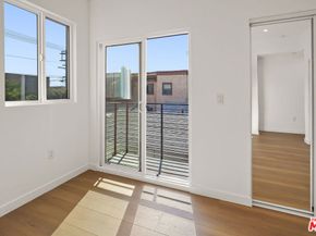 1733 S New Hampshire Avenue, Los Angeles CA 90006