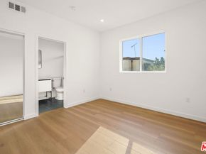 1733 S New Hampshire Avenue, Los Angeles CA 90006